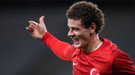 Galatasaray çıkışlı milli santrfor 25 yıllık transfer rekorunu kıracak
