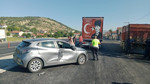 Bozüyük'te trafik kazası: Otomobil kamyonete çarptı