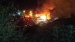 Burdur'da gece saatlerinde çıkan yangın müstakil evi küle çevirdi