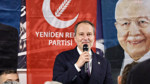 Fatih Erbakan Afyonkarahisar'da Belediyeleri Ziyaret Etti
