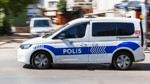Van'da öğretmen ve velilerin dikkati faciayı önledi: Kız öğrenci defter kitap yerine silah getirdi