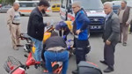 Otomobille elektrikli bisiklet çarpıştı: 83 yaşındaki sürücü yaralandı