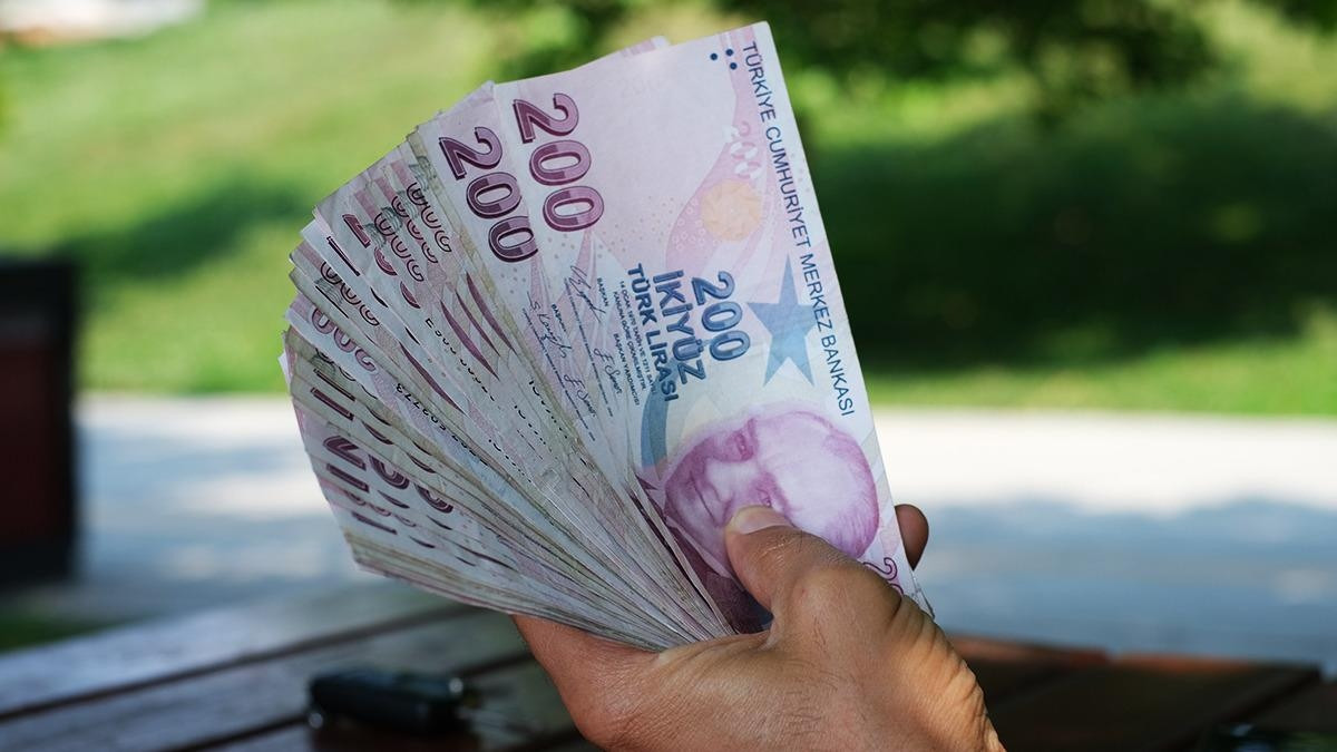 63 ay sonra hazinede bir ilk: Ödeyici konuma geldik - Resim : 1