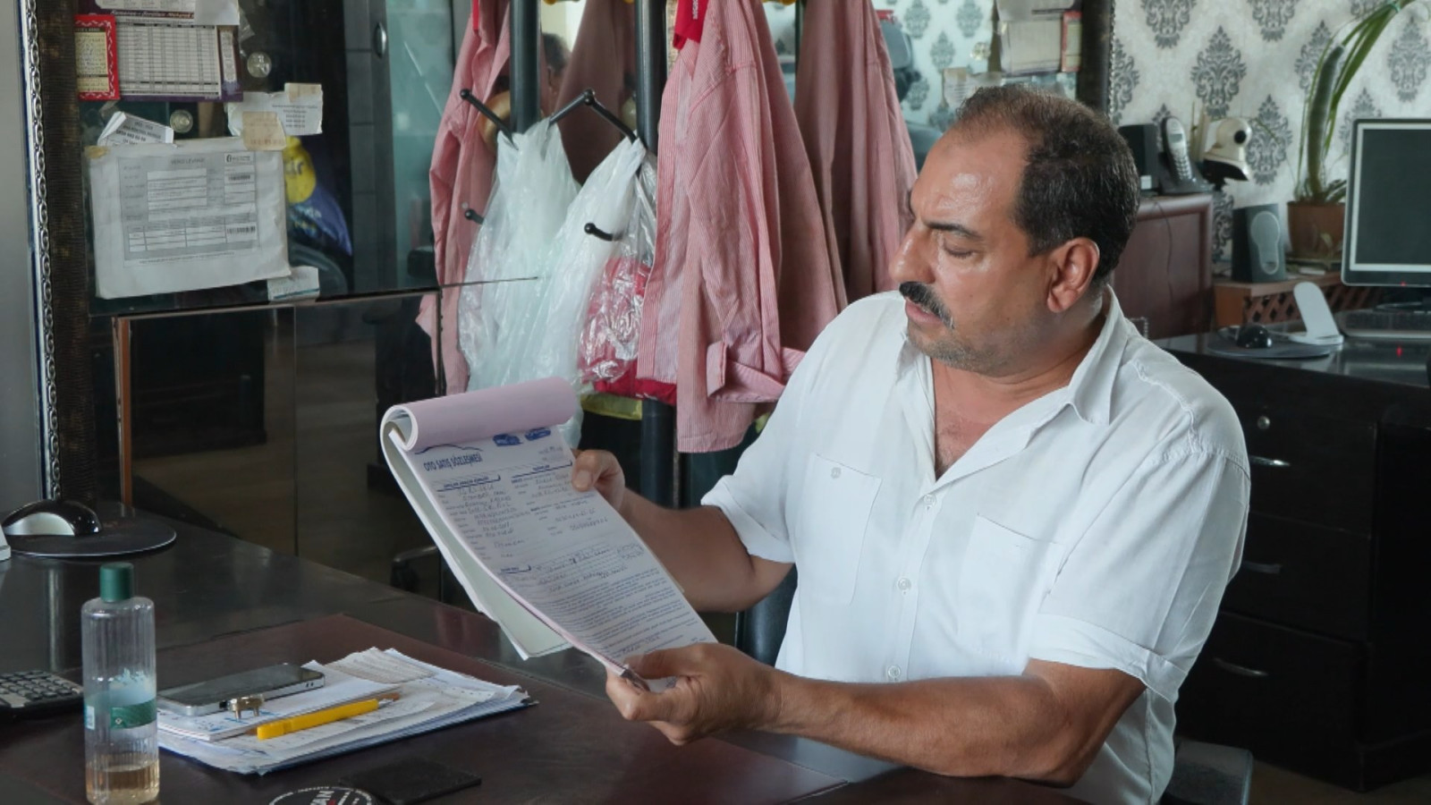 'Hoca' maskesi altında vurgun: Karşılıksız çekler ve sahte tapular... - Resim : 1
