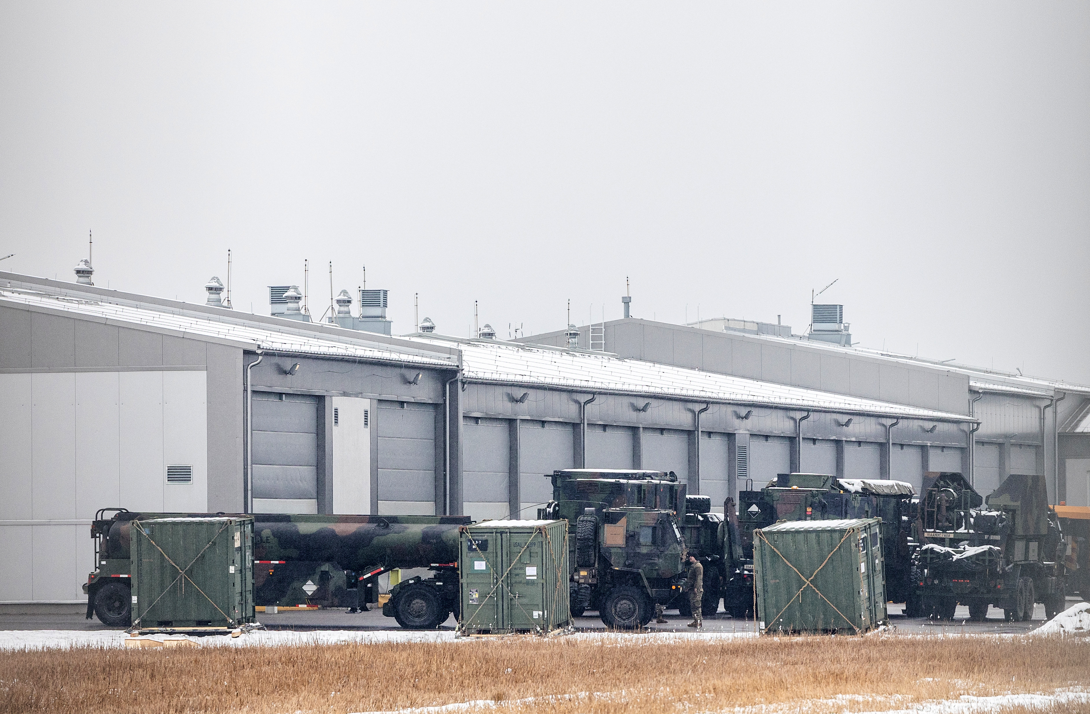 Pentagon açıkladı. Patriot bataryaları Polonya'da konuşlandırıldı - Resim : 1