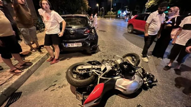 B&uuml;y&uuml;k&ccedil;ekmece&rsquo;de motosiklet kazası: 1 &ouml;l&uuml; - Resim : 1