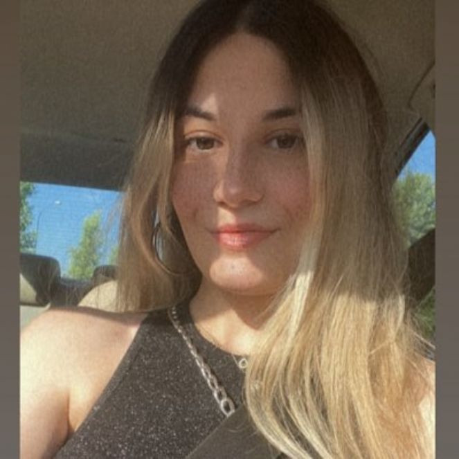 Babasının enkazda bulduğu telefonundaki son sipariş yürekleri burktu. Genç kız paylaşımı ile herkesi ağlattı - Resim : 4