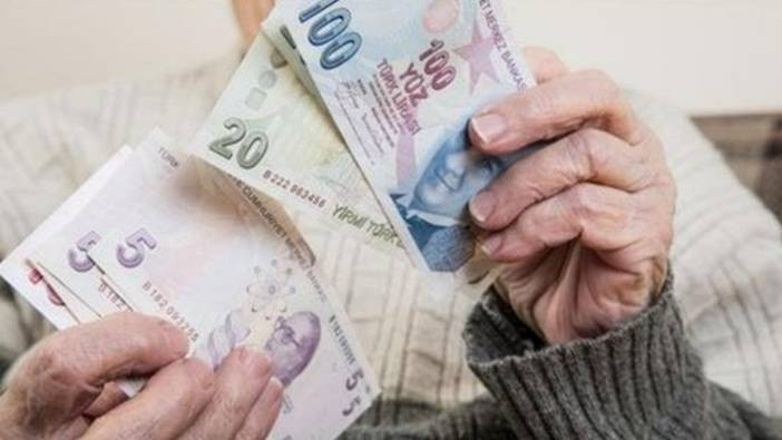 Milyonları ilgilendiriyor: Emekliler için 'seyyanen zam' talebi