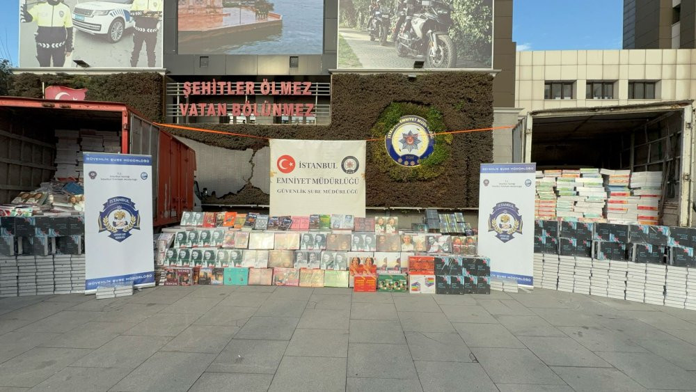 İstanbul’da korsan kitapçıya büyük darbe! 94 bin 587 adet ele geçirildi: 140 milyon lira değerinde