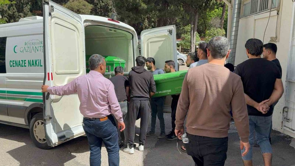 Komşunun park ettiği araç minik Yezen’i hayattan kopardı