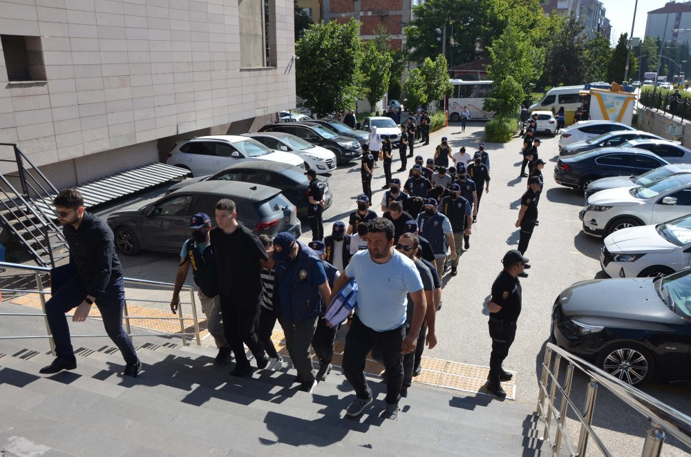 Kripto tuzağına düşüren 5 paravan şirket  deşifre edildi! Soğuk Cüzdanla İz Kaybettiren Çete Yakalandı