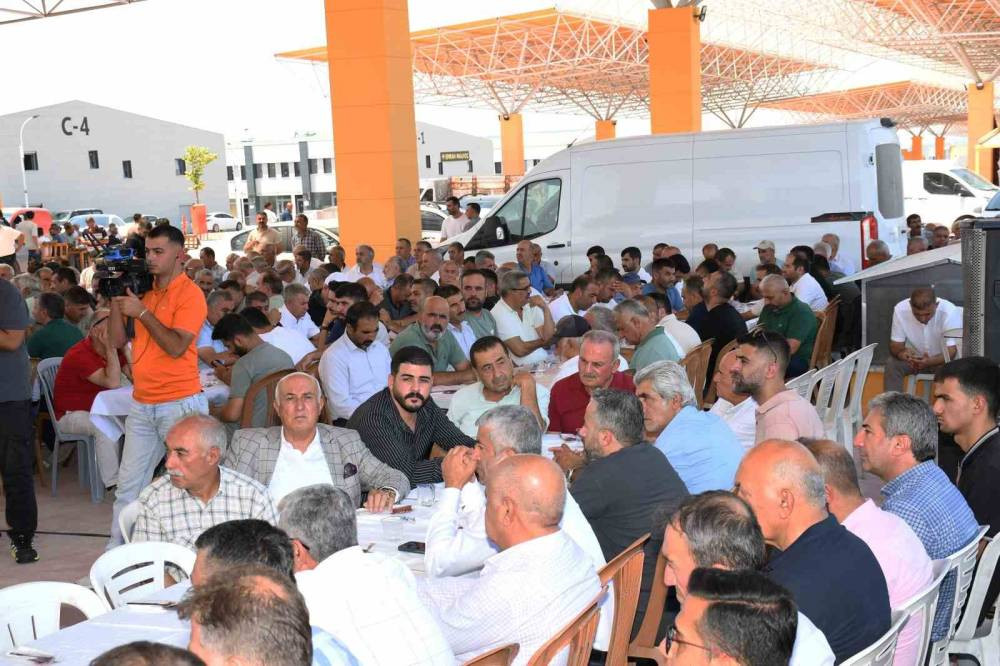 Malatya’da aşure buluşması: Birlik ve beraberlik mesajı!