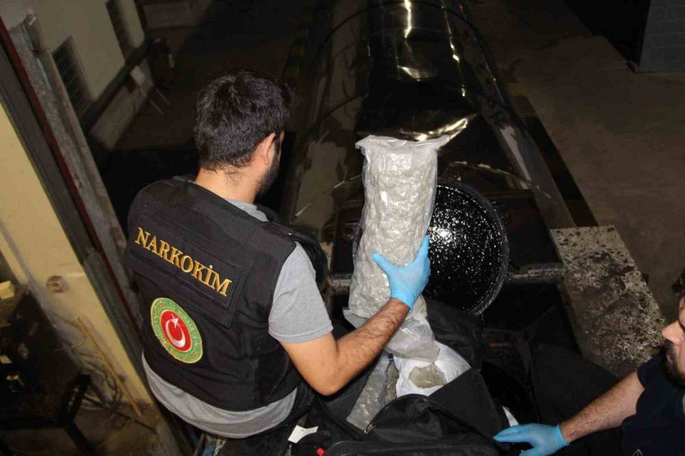 Kapıkule&rsquo;deki tankerden 114 kilo uyuşturucu &ccedil;ıktı