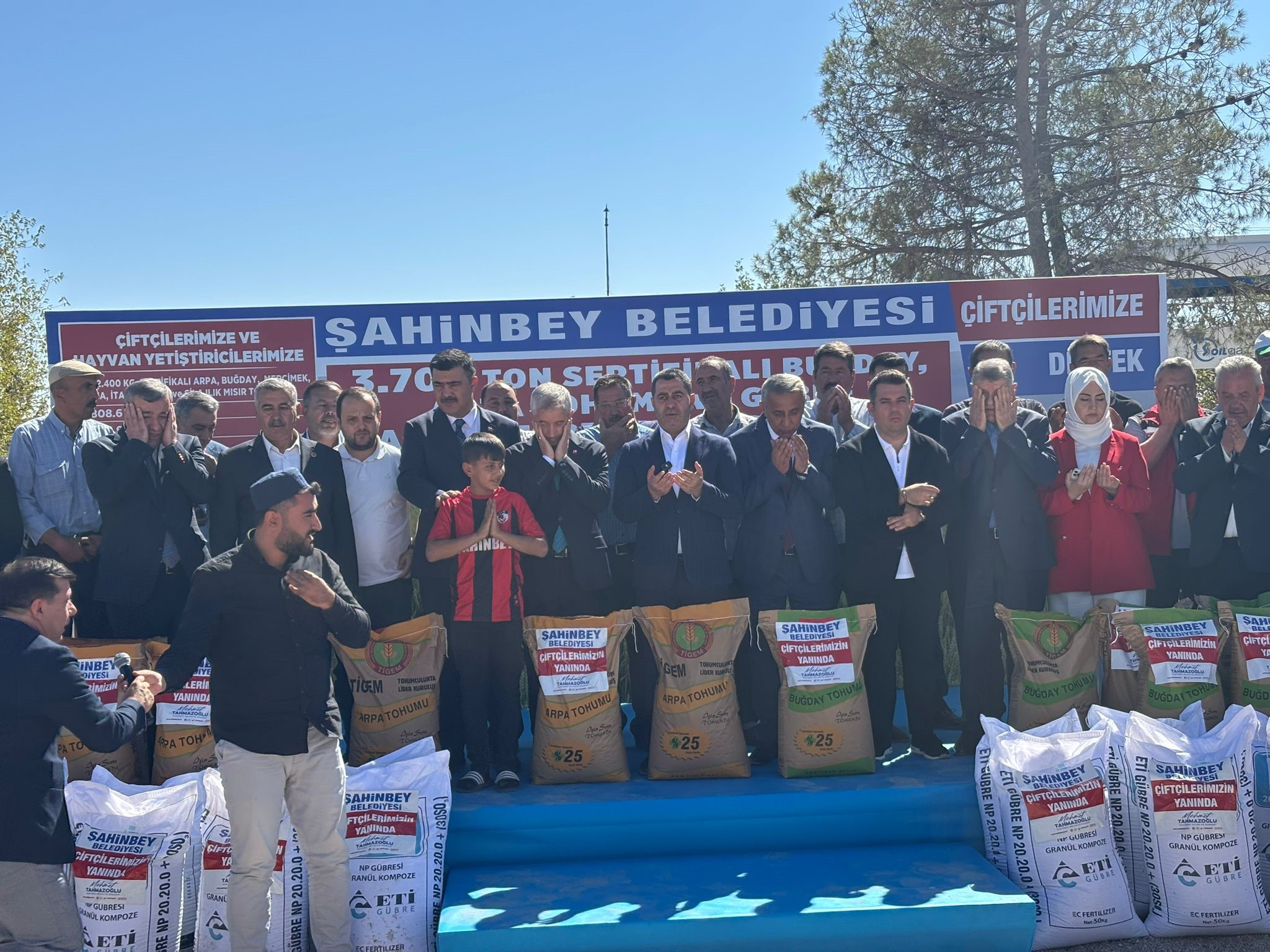 ciftcilere-78-milyon-tllik-yeni-destek-sahinbeyde-tarlalar-bos-kalmayacak-yenicag-6.jpg